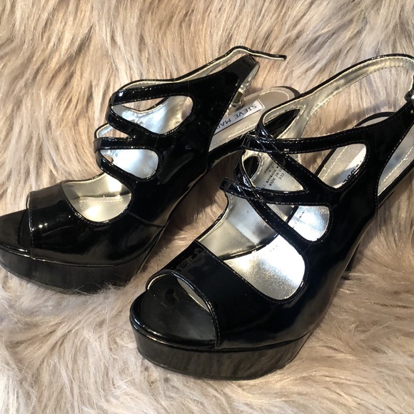 Heels - Picture 4 of 10